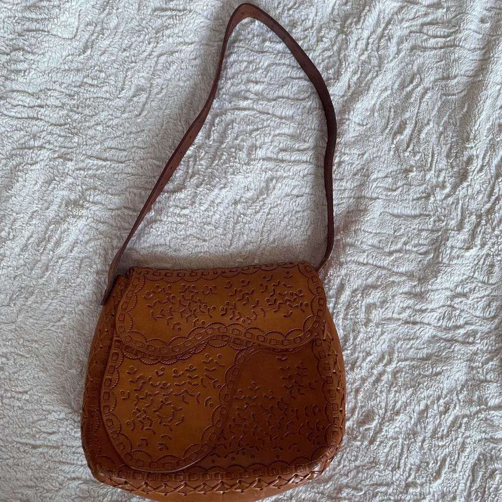Vintage hand embossed Mexican leather shoulder purse